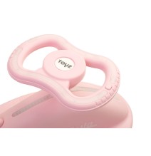 Šviečiantis svingis su garsais Fiesta Pink