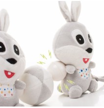 4 Baby pakabinamas barškutis Triušiukas